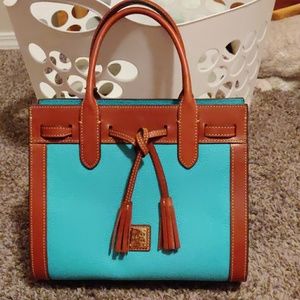 NWT Dooney and Bourke Ariel Satchel
